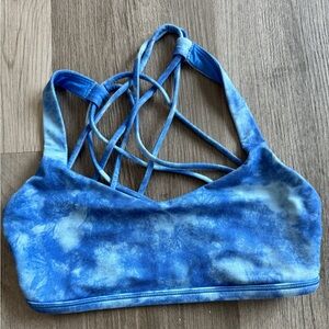 Lululemon Free to Be Bra